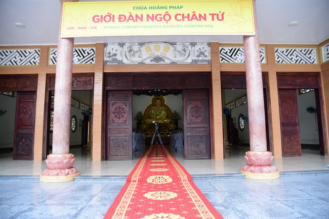 Lễ truyền giới Sa di Phương Trượng